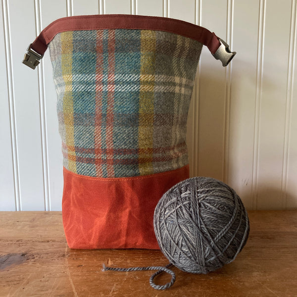 Mini Wax and Wool Trundle Bag- Sunflower