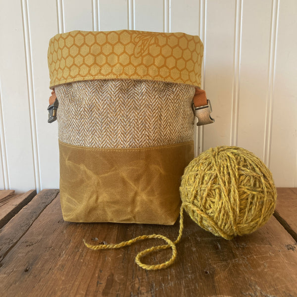 Mini Wax and Wool Trundle Bag- Honeycomb