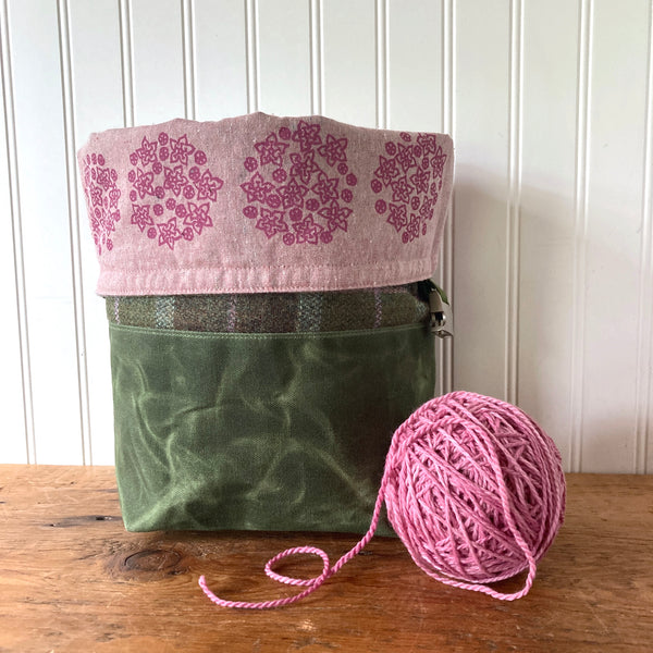 Wax and Wool Trundle Bag-milkweed