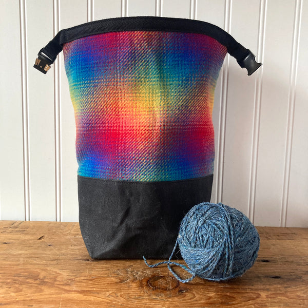 Mini Wax and Wool Trundle Bag- Rainbow plaid