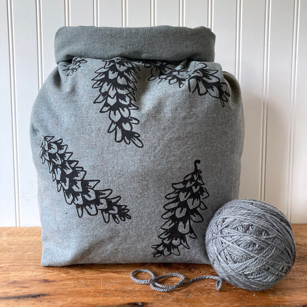 Large Pine Cone Trundle Bag