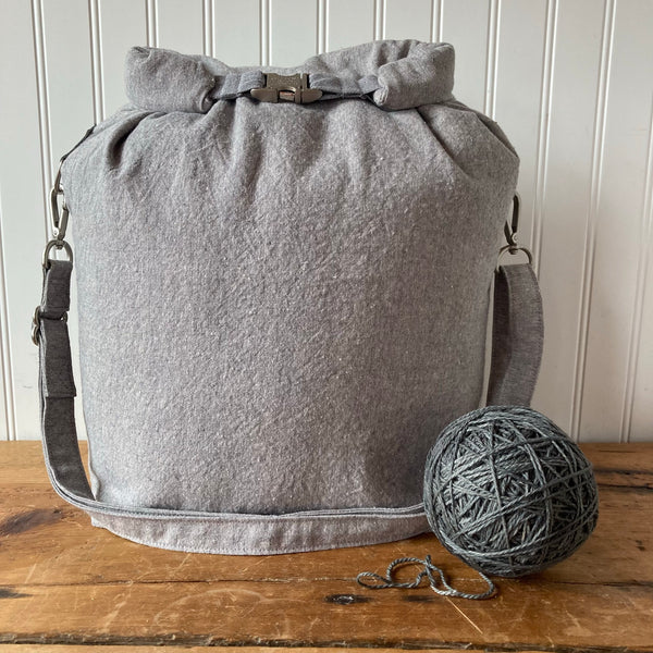 Deluxe Trundle Bag - Pussy Willow