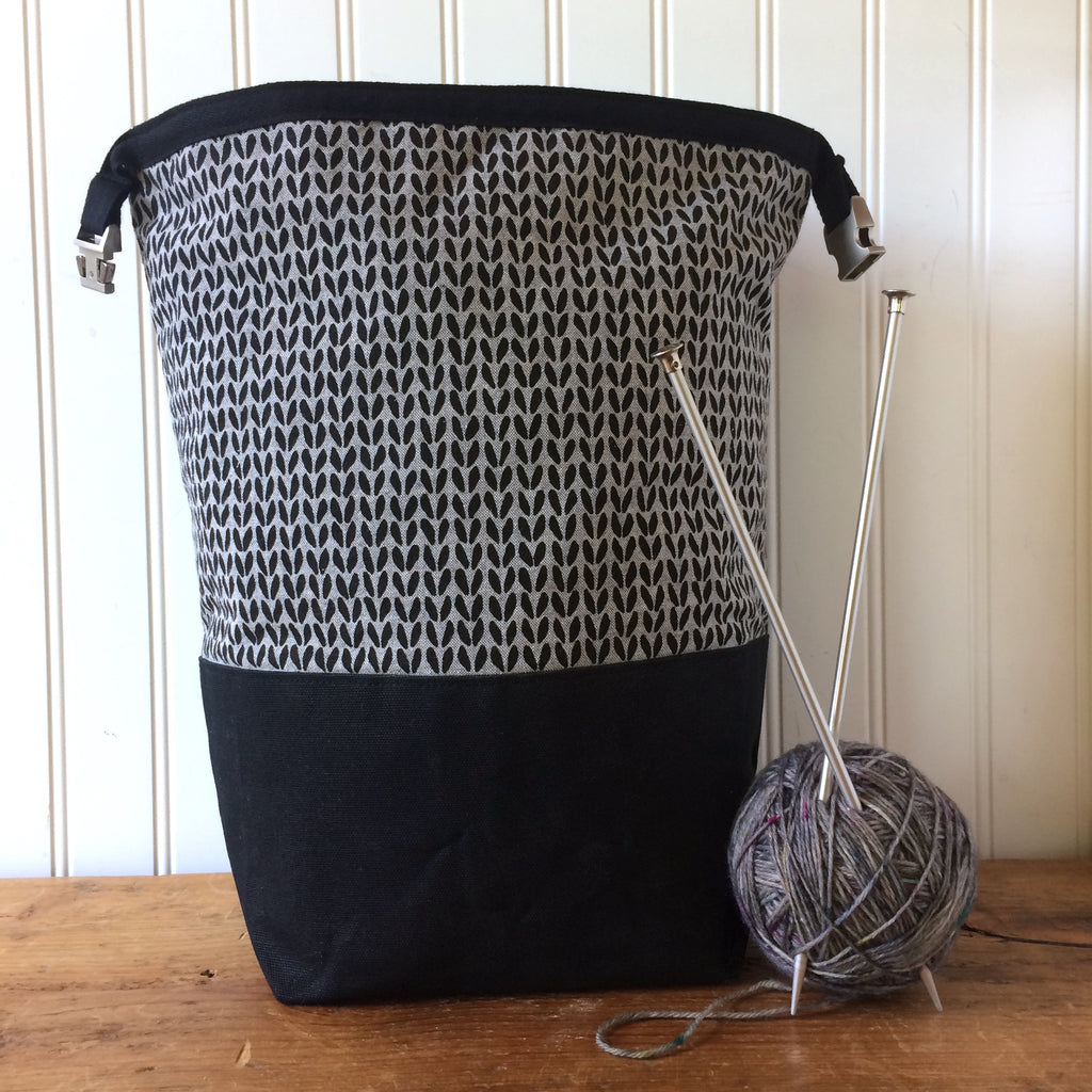 Beeswaxed Bottom Trundle Bag