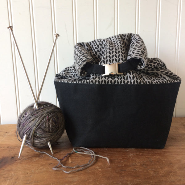 Beeswaxed Bottom Trundle Bag