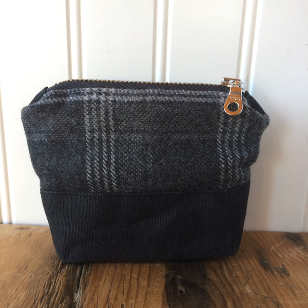 Bits and bobbles purse-  grey plaid wax and wool edition