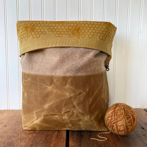 Large Wax and Wool Trundle Bag