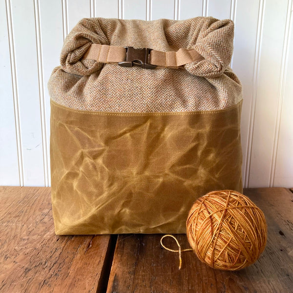 Large Wax and Wool Trundle Bag