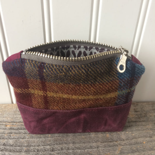 Bits and bobbles purse-  purple wax and wool edition