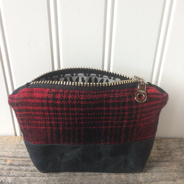Bits and bobbles purse-black wax and wool edition