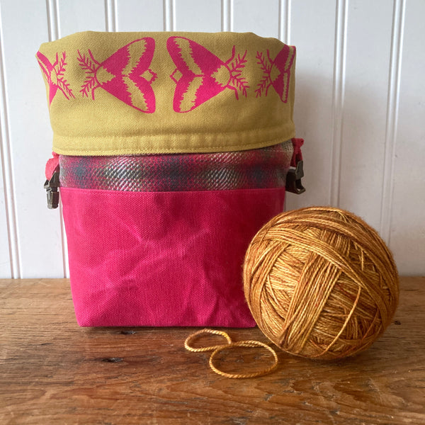 Mini Wax and Wool Trundle Bag- Rosy Maple Moth